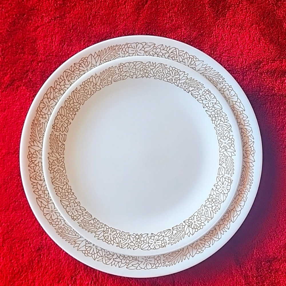 Set of 2 Corelle by Corning, Woodland Brown. Dinner and Salad Plates. - Picture 6 of 8